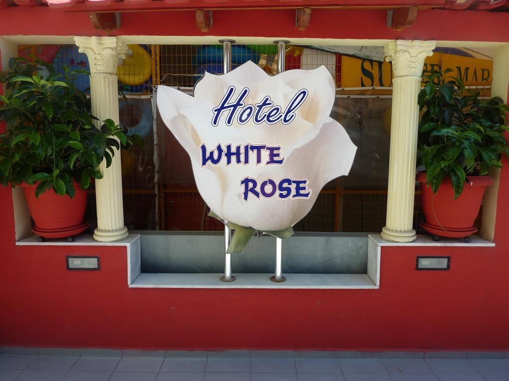 Hotel White Rose Beach Olympiaki Akti Exterior photo